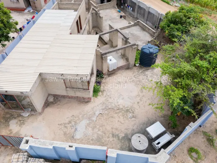 3 Bedroom House for Sale in Chitungwiza, Chitungwiza