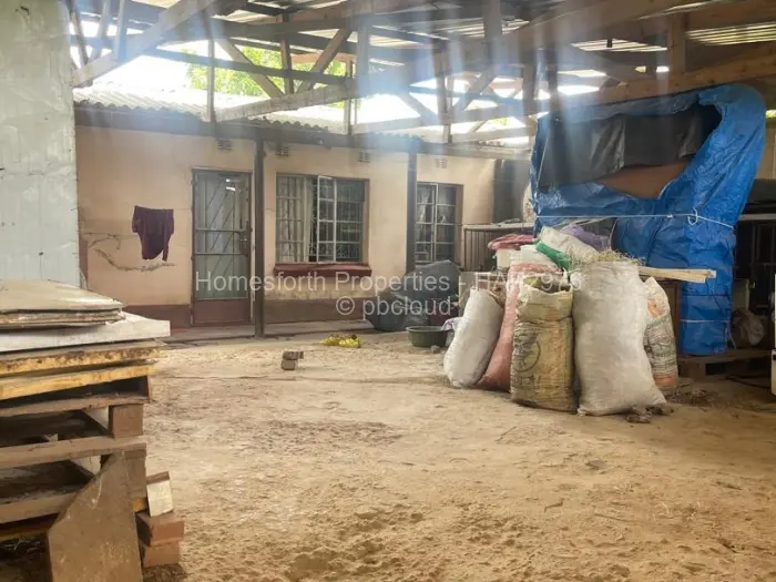 House for Sale in Mabvuku, Harare