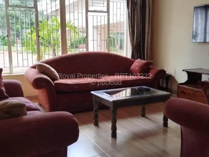 4 Bedroom House to Rent in Mandara