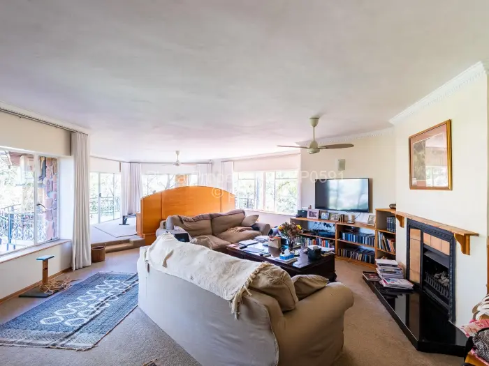 5 Bedroom House for Sale in Helensvale, Harare