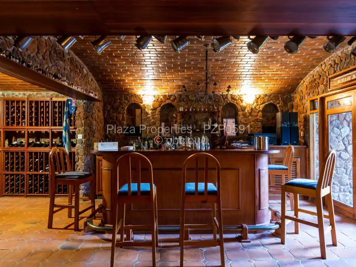 5 Bedroom House for Sale in Helensvale, Harare