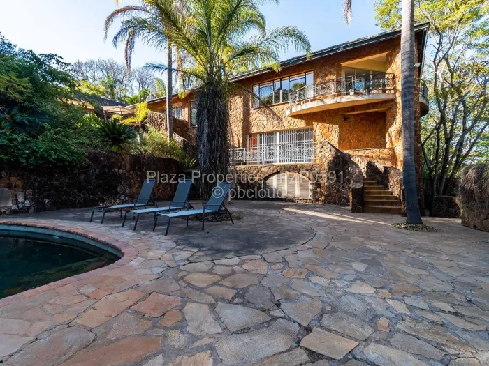 5 Bedroom House for Sale in Helensvale, Harare