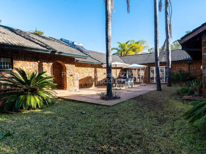 5 Bedroom House for Sale in Helensvale, Harare