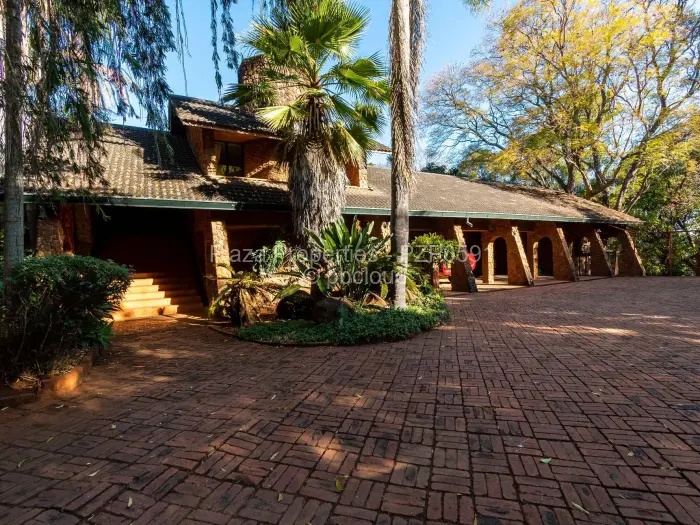 5 Bedroom House for Sale in Helensvale, Harare