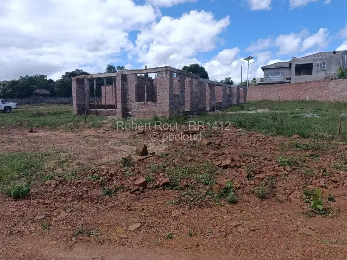 Townhouse/Cluster for Sale in Mandara, Harare