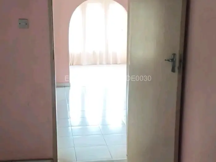 4 Bedroom House to Rent in Borrowdale West