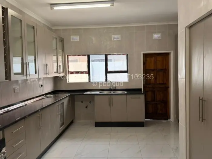 3 Bedroom House to Rent in Mabvazuva Estates, Ruwa
