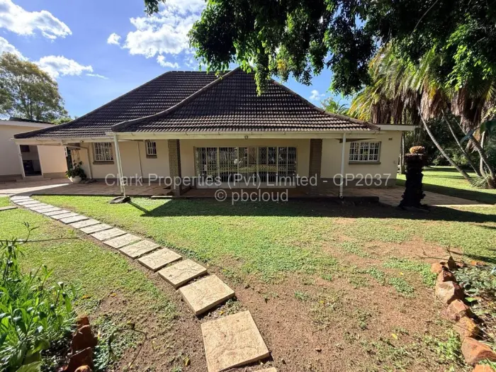 3 Bedroom House to Rent in Mount Pleasant
