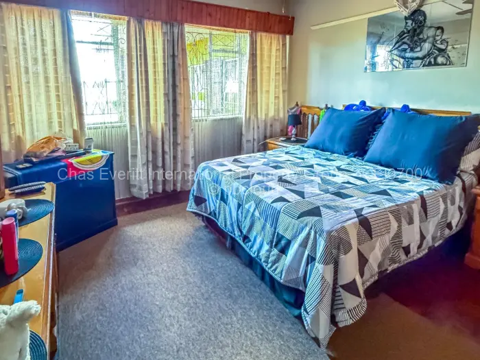 4 Bedroom House for Sale in Trenance, Bulawayo