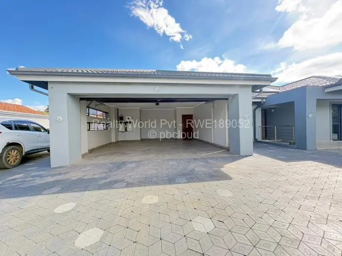 4 Bedroom House to Rent in Highlands