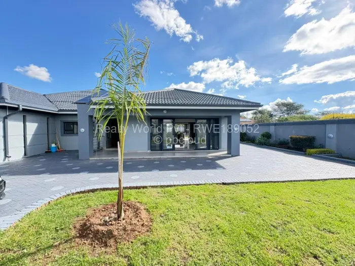 4 Bedroom House to Rent in Highlands