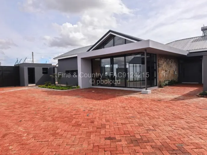 Townhouse/Cluster to Rent in Sandton Park