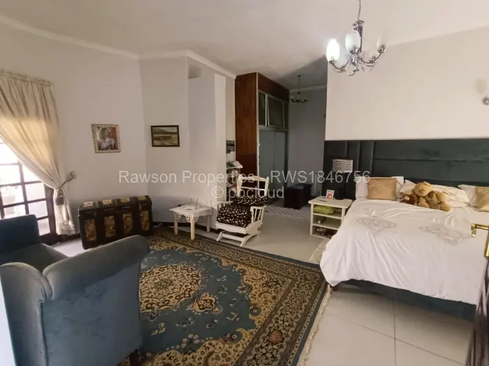 5 Bedroom House for Sale in Borrowdale, Harare