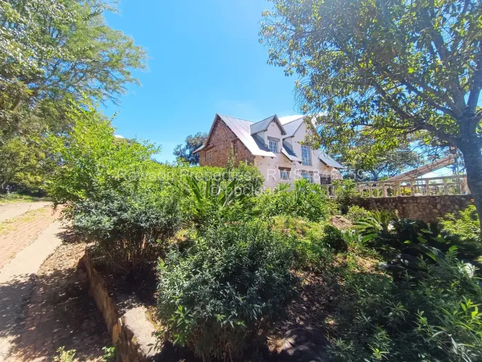 3 Bedroom House for Sale in Greystone Park, Harare