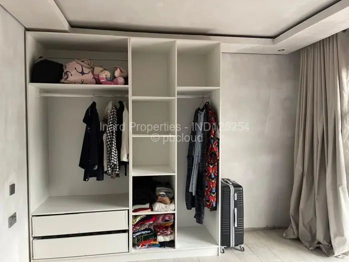 7 Bedroom House for Sale in Rolf Valley, Harare