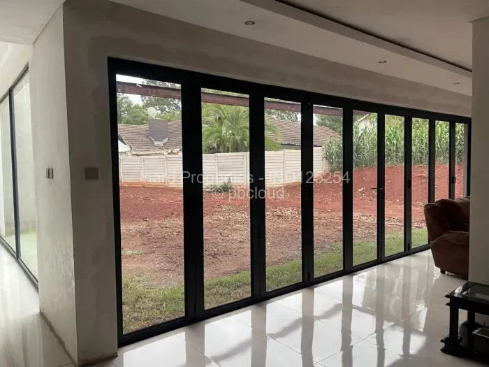 7 Bedroom House for Sale in Rolf Valley, Harare