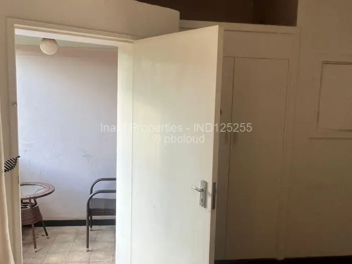 Flat/Apartment to Rent in Avondale