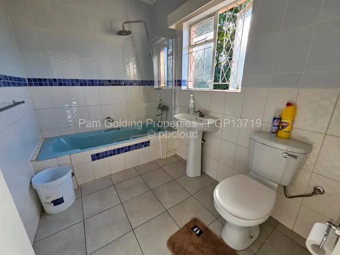 4 Bedroom House for Sale in Kumalo, Bulawayo