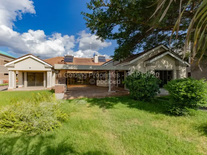 5 Bedroom House for Sale in Arlington, Harare