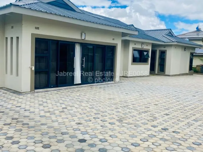 5 Bedroom House for Sale in Arlington, Harare