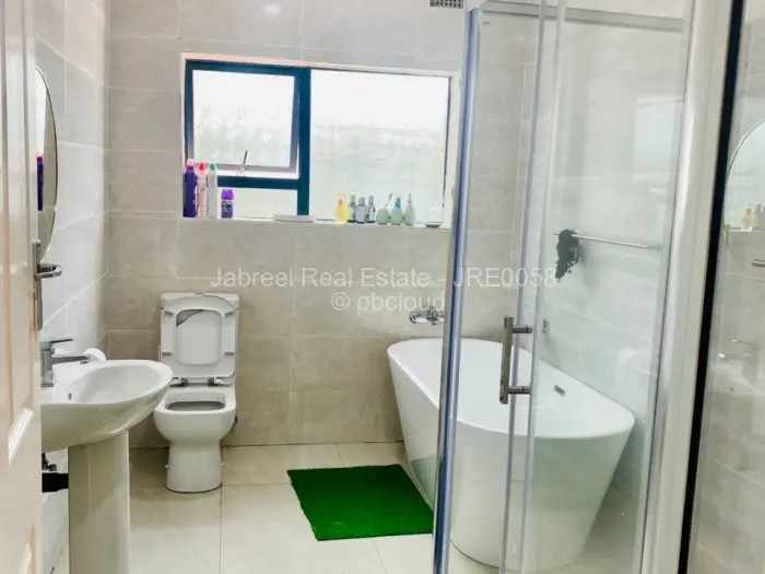 5 Bedroom House for Sale in Arlington, Harare