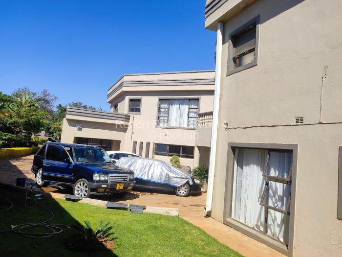 5 Bedroom House for Sale in Brookeview, Harare