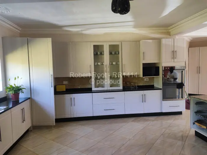 5 Bedroom House for Sale in Brookeview, Harare