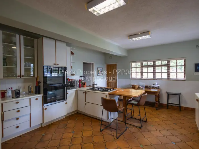 5 Bedroom House for Sale in Hogerty Hill, Harare