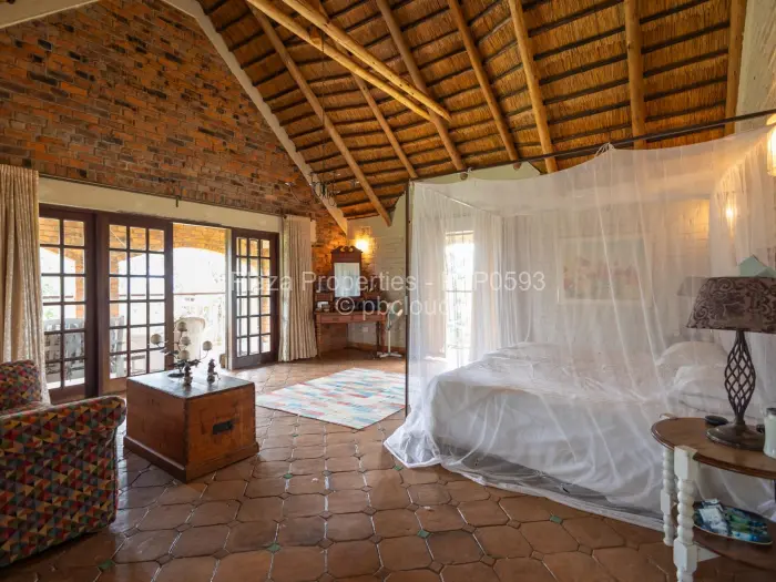 5 Bedroom House for Sale in Hogerty Hill, Harare