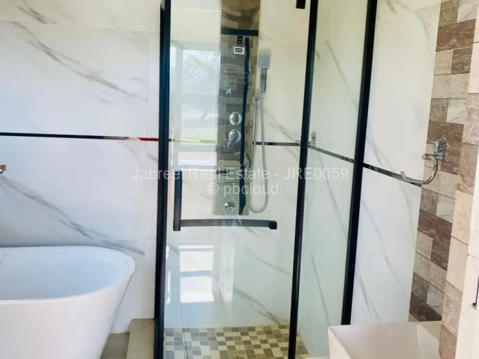 Townhouse/Cluster for Sale in Marlborough, Harare