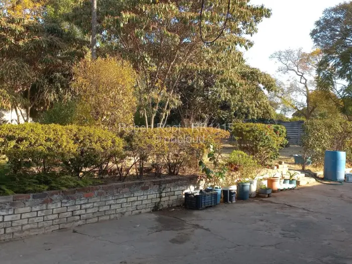 3 Bedroom House to Rent in Waterfalls