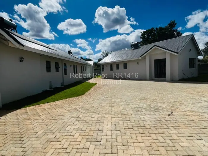 Townhouse/Cluster to Rent in Mount Pleasant, Harare