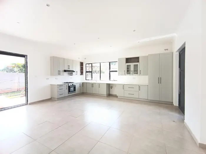 Townhouse/Cluster to Rent in Mount Pleasant