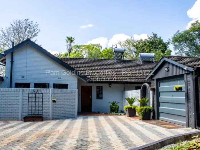 3 Bedroom House to Rent in Greystone Park