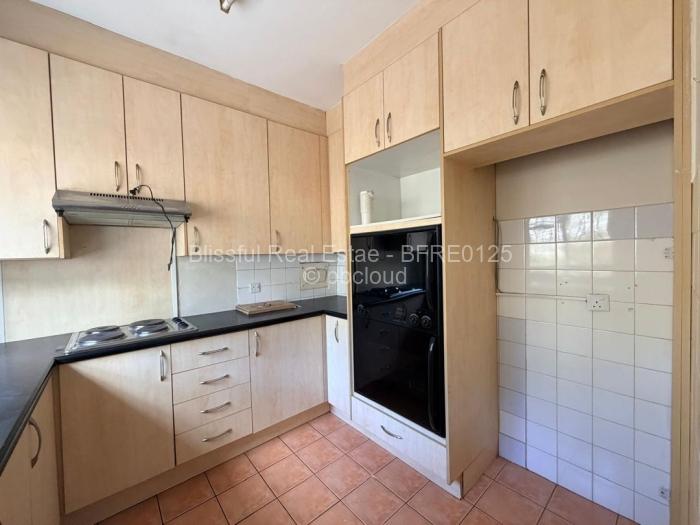 Townhouse/Cluster to Rent in Avondale, Harare