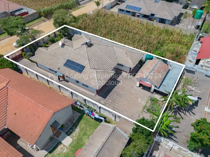 4 Bedroom House for Sale in Zimre Park, Harare