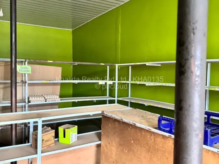 Retail/Shop for Sale in Chitungwiza, Chitungwiza