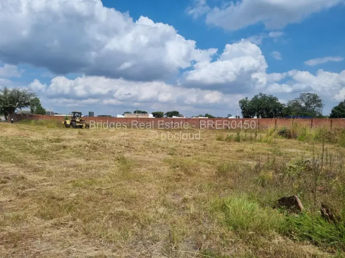 Industrial Stand for Sale in Msasa, Harare