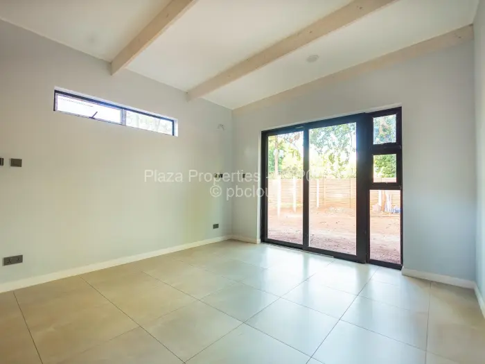 Townhouse/Cluster for Sale in Greendale, Harare