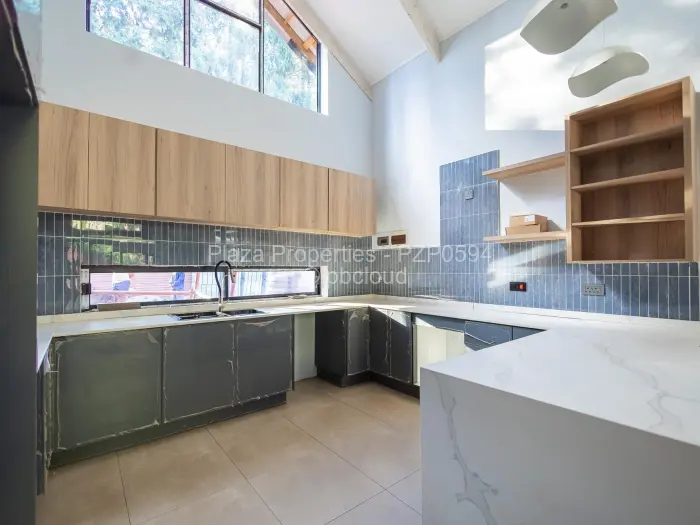 Townhouse/Cluster for Sale in Greendale, Harare