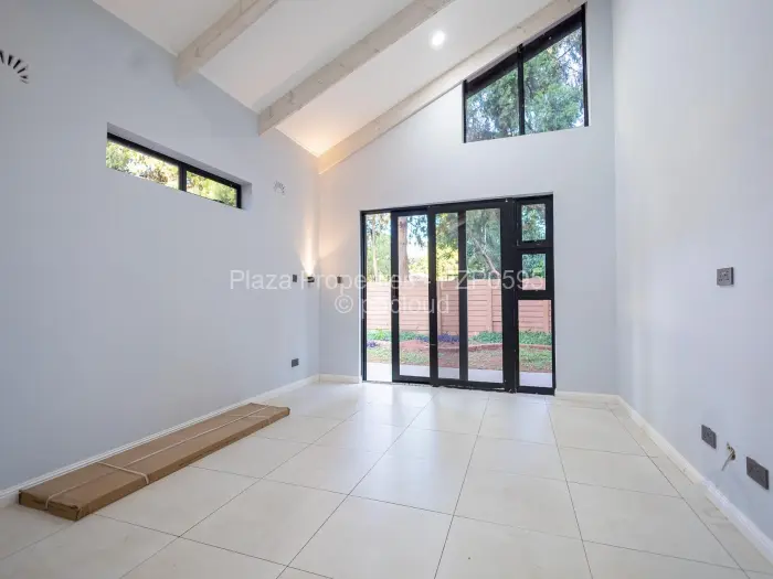 Townhouse/Cluster for Sale in Greendale, Harare