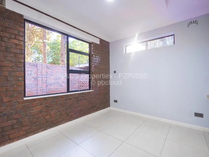 Townhouse/Cluster for Sale in Greendale, Harare