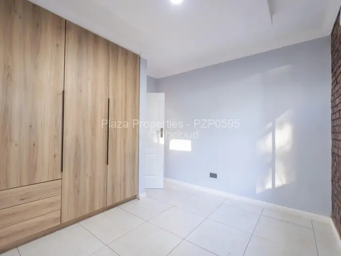 Townhouse/Cluster for Sale in Greendale, Harare