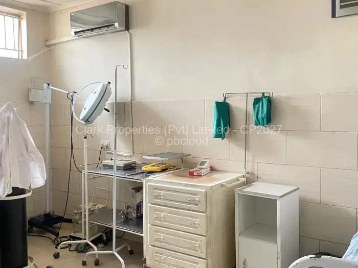 Retail/Shop for Sale in Chitungwiza, Chitungwiza