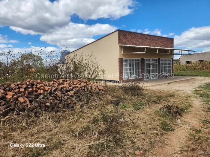 Commercial Stand for Sale in Dema, Dema