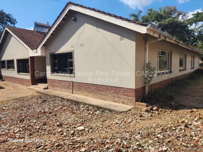 6 Bedroom House to Rent in Greendale