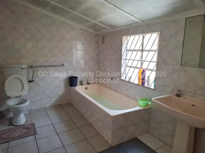 3 Bedroom House for Sale in Bellevue, Bulawayo