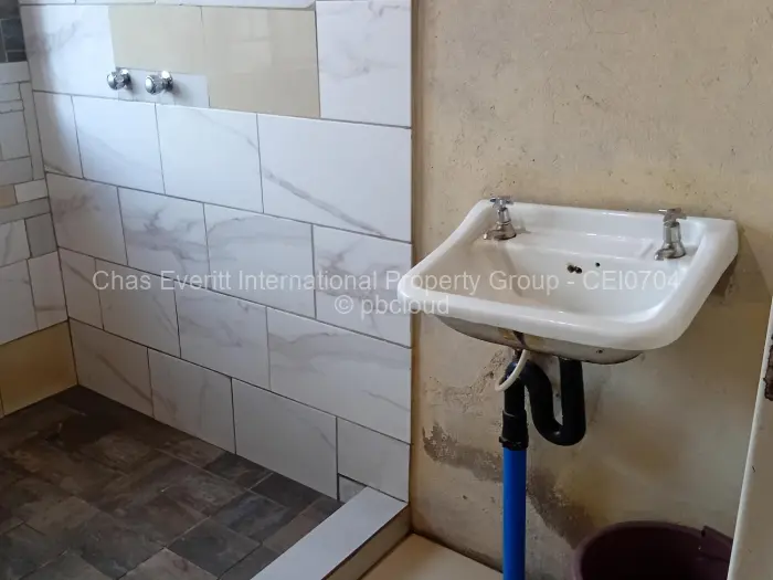 Residential Stand for Sale in Crowhill Views, Harare