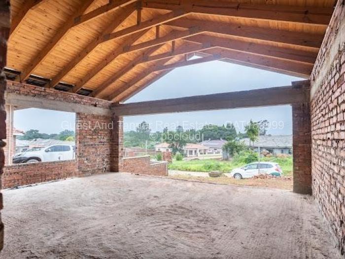 Townhouse/Cluster for Sale in Borrowdale, Harare