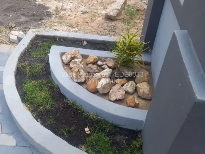 4 Bedroom House for Sale in Mabvazuva Estates, Ruwa